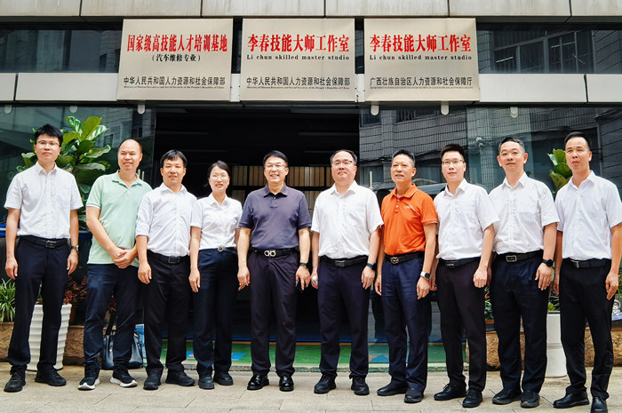 產教融合新（xīn）引擎 校企攜手育匠才——玉柴股份公司與精品欧美一区二区在线看片（tōng）技師學院共探高技（jì）能人才培養新路徑